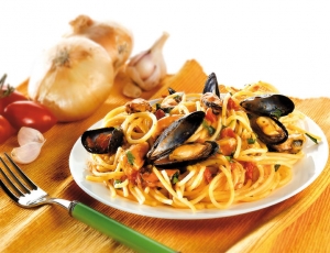 Spaghetti con cozze alla marinara